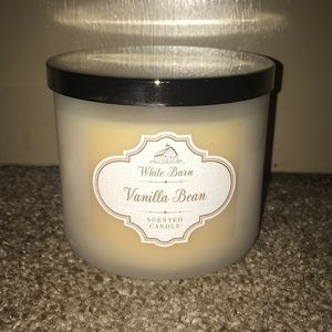 White Barn Candle